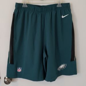 Nike NFL Eagles shorts, XL
